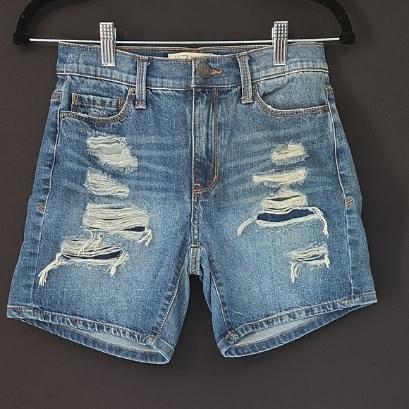 Mudd Pants - Mudd Size 3 Blue Distressed Jean Shorts Mid-Thigh Length